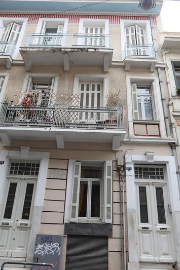 Όμορφο Διαμέρισμα Σε Διατηρητέο Κτίσμα Στην Αθήνα Bagian luar foto